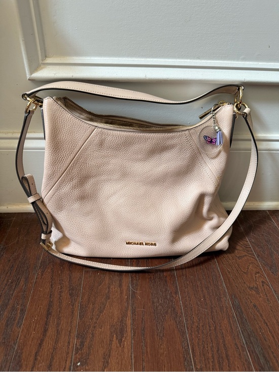 Michael Kors Handbags - Michael Kors Soft Blush Pebbled Leather Shoulder Bag with Charm